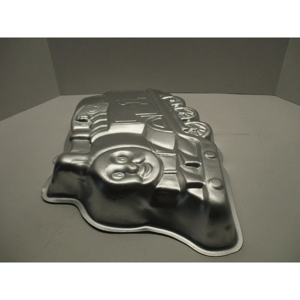 Wilton Thomas The Train  Cake PAN 2105-1349 Tank Engine Rail Road Locomotive